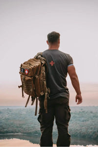 Outdoor-Rucksack mit 45 Liter Fassungsvermögen von Edelvetica, ideal für Wandern und Outdoor-Aktivitäten. Dieser robuste und funktionelle Rucksack bietet genügend Platz und Organisation für alle notwendigen Gegenstände. Er kombiniert Komfort mit langlebigem Design, geeignet für Abenteuer in der Natur.