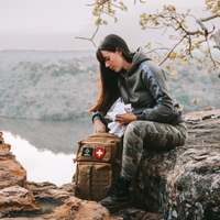 Outdoor-Rucksack mit 45 Liter Fassungsvermögen von Edelvetica, ideal für Wandern und Outdoor-Aktivitäten. Dieser robuste und funktionelle Rucksack bietet genügend Platz und Organisation für alle notwendigen Gegenstände. Er kombiniert Komfort mit langlebigem Design, geeignet für Abenteuer in der Natur.