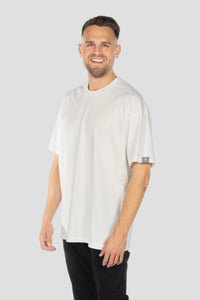 T-Shirt Edelweiss Oversized Light Herren mit dezentem Edelweiss-Badge am Arm – Oversized Fit aus 100 % Baumwolle