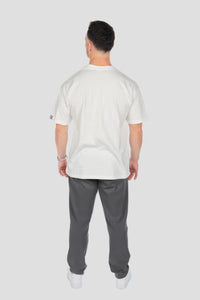 T-Shirt Edelweiss Oversized Light Herren mit dezentem Edelweiss-Badge am Arm – Oversized Fit aus 100 % Baumwolle