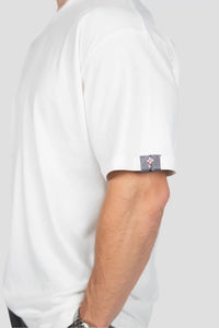 T-Shirt Edelweiss Oversized Light Herren mit dezentem Edelweiss-Badge am Arm – Oversized Fit aus 100 % Baumwolle