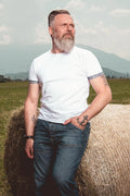 Herren-T-Shirt mit Edelweiss-Motiv am Armabschluss von Edelvetica