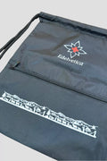 Sportbag Scherenschnitt Edelvetica – hochwertige schwarze Sporttasche mit Schweizer Scherenschnitt-Design, ideal für Freizeit, Arbeit und Sport.