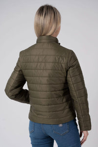 Damen Edelweiss Übergangsjacke von Edelvetica, eine elegante und funktionale Jacke. Sie zeichnet sich durch das charakteristische Edelweiss-Design aus, das stilvolle Akzente setzt. Ideal für die Übergangszeit, vereint die Jacke Komfort mit modischem Ausdruck und eignet sich perfekt für vielseitige Outfits.